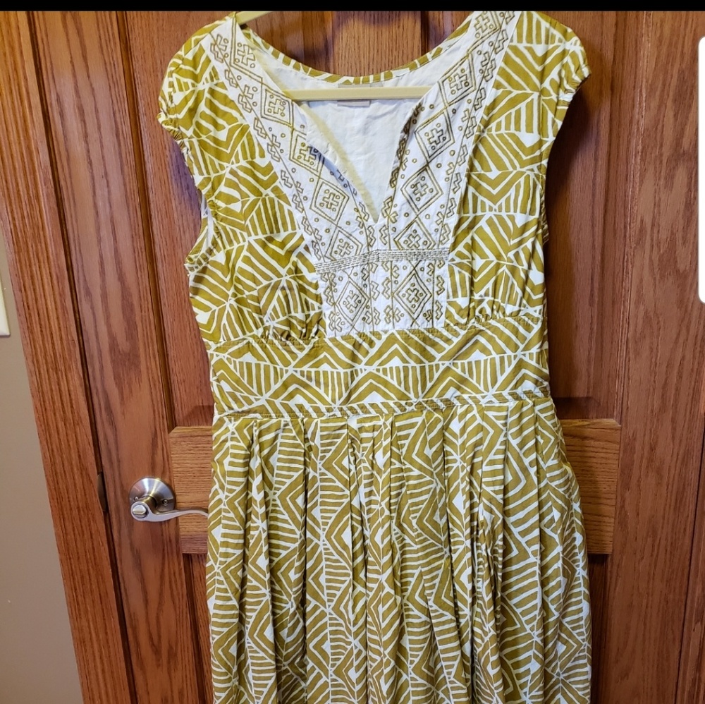 Eshakti Mustard Yellow / Gold Retro Inspired Dress